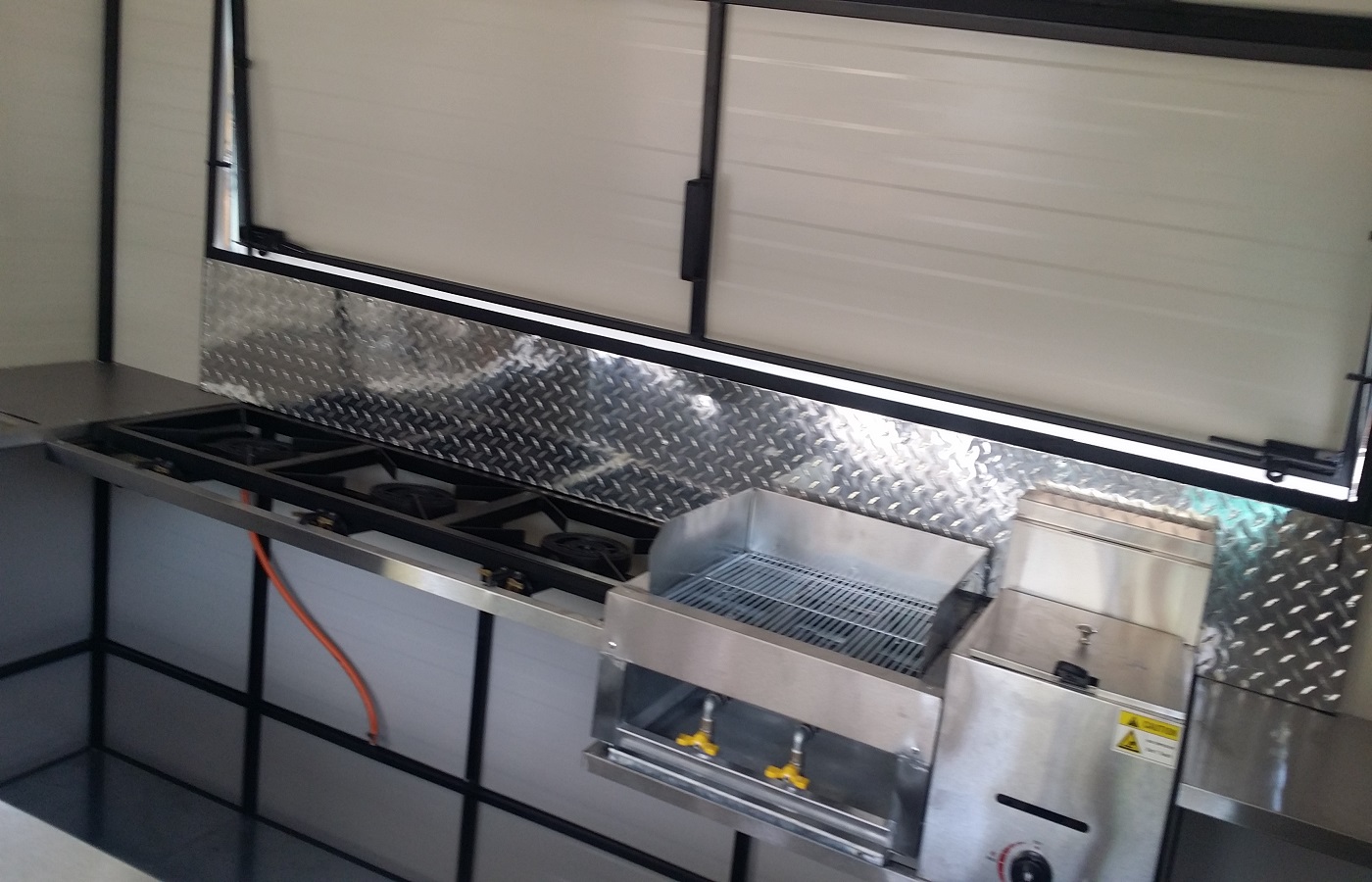 Msf Trailer Manufacturers Mobile Kitchens Mobile Kitchens For Sale Food Trailers Food Trailers For Sale Trailers For Sale Mobile Toilets Mobile Freezers Chicken Trailers Luggage Trailers Cold Rooms And Livestock Trailers